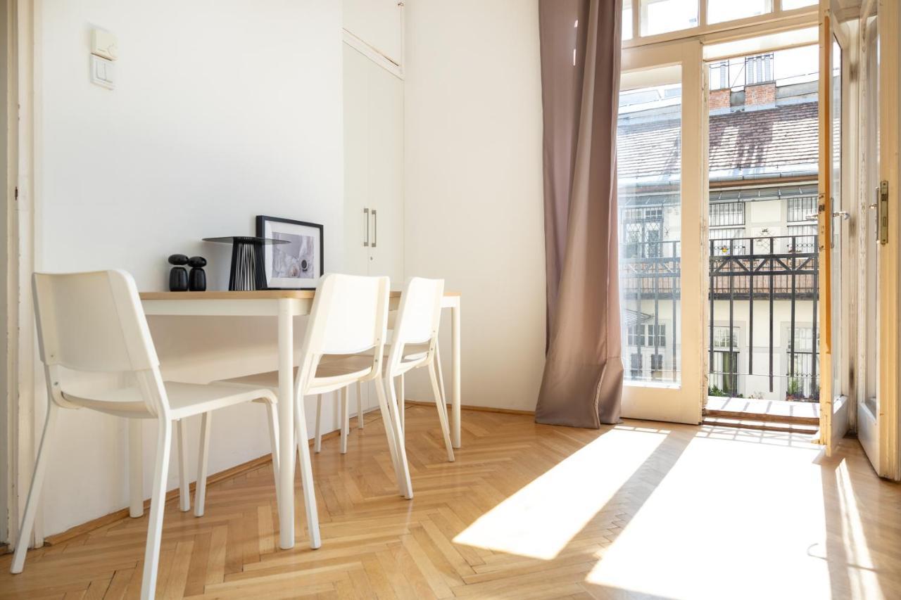 W25 Smart Apartment Budapeşte Dış mekan fotoğraf