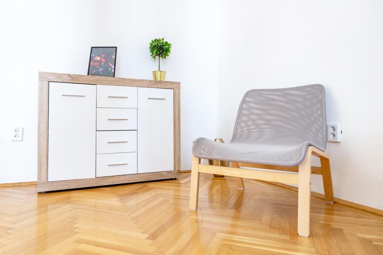 W25 Smart Apartment Budapeşte Dış mekan fotoğraf