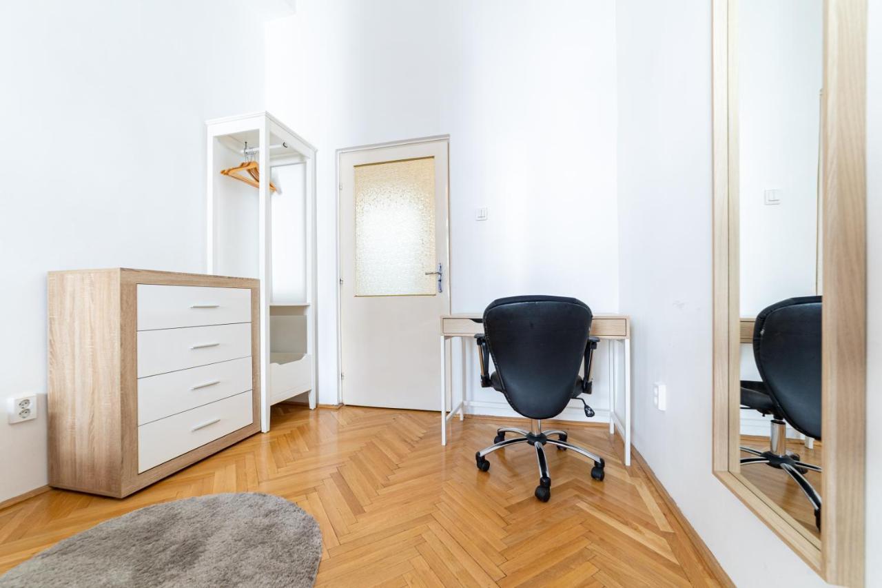 W25 Smart Apartment Budapeşte Dış mekan fotoğraf