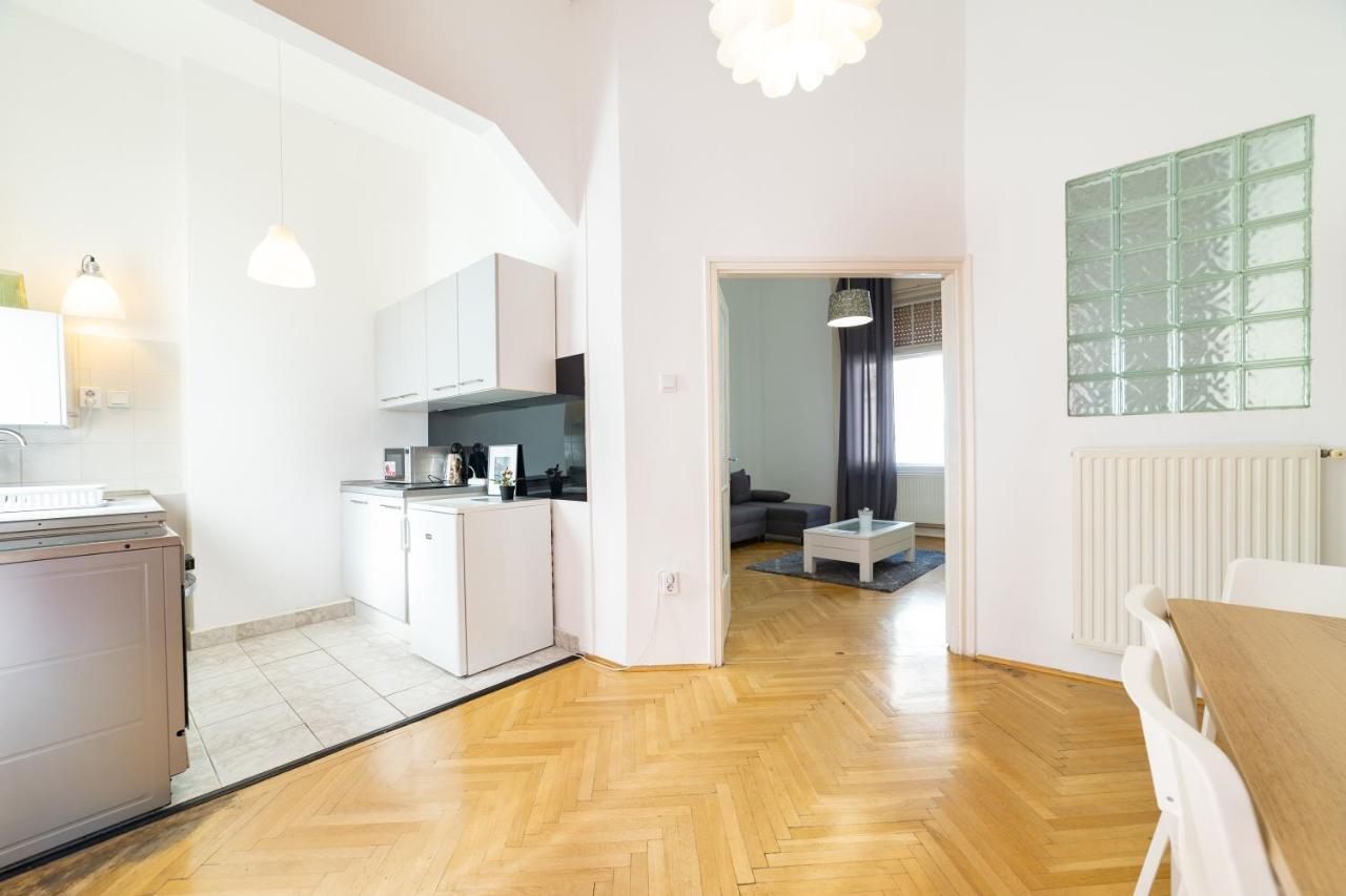 W25 Smart Apartment Budapeşte Dış mekan fotoğraf